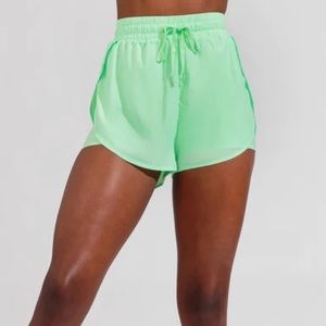 Buffbunny Lifesaver shorts- mint